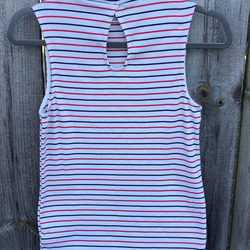 Marvel - Picture 2 of 3